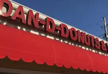 Dan-D-Donuts & Deli