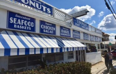 Thomas Donut & Snack Shop